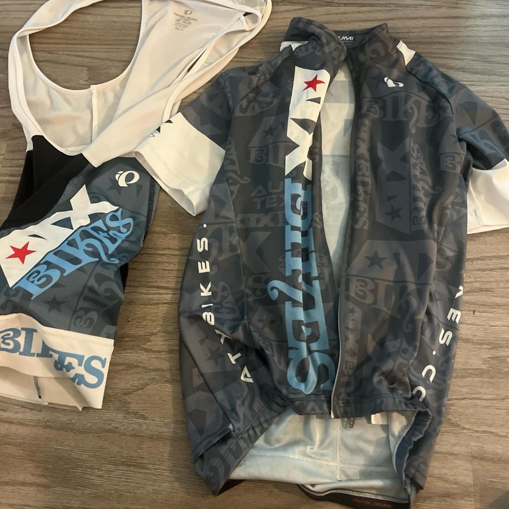 Gray and Blue Cycling Jersey set mountain biking